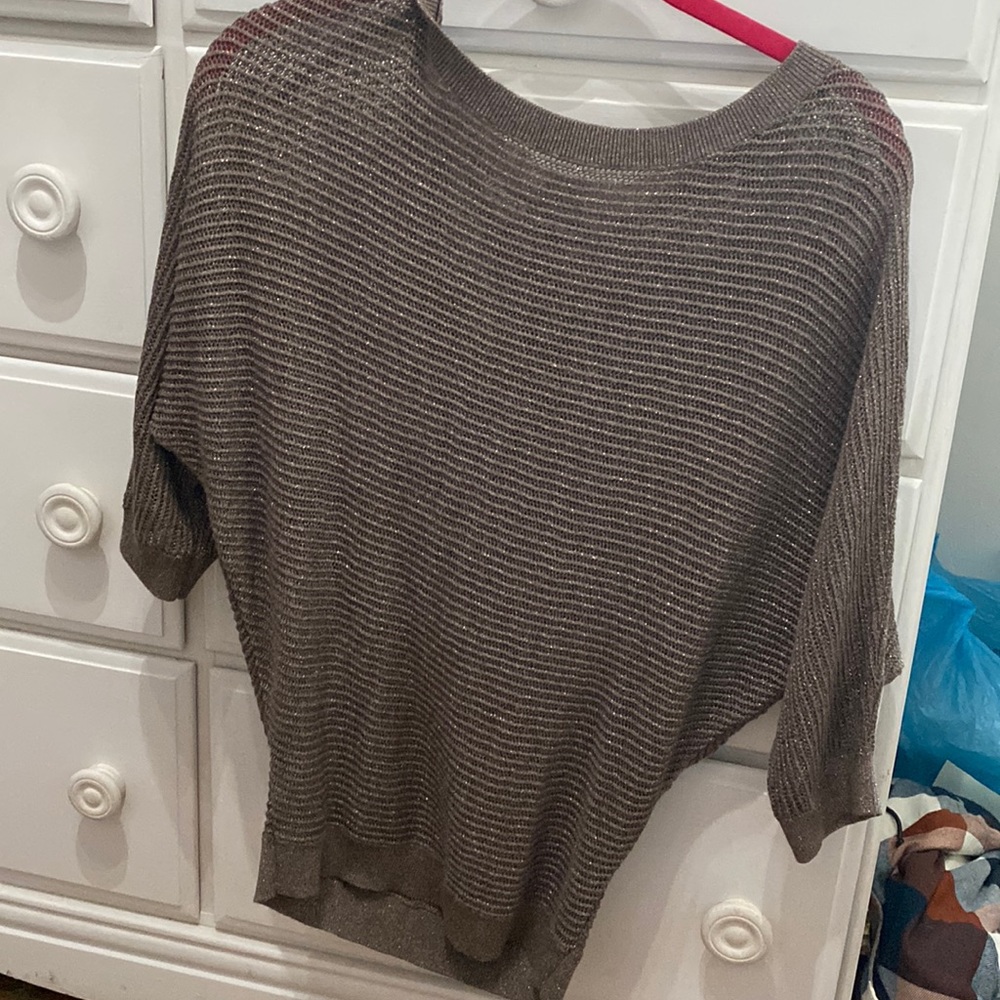 Express 3/4 sleeve shirt